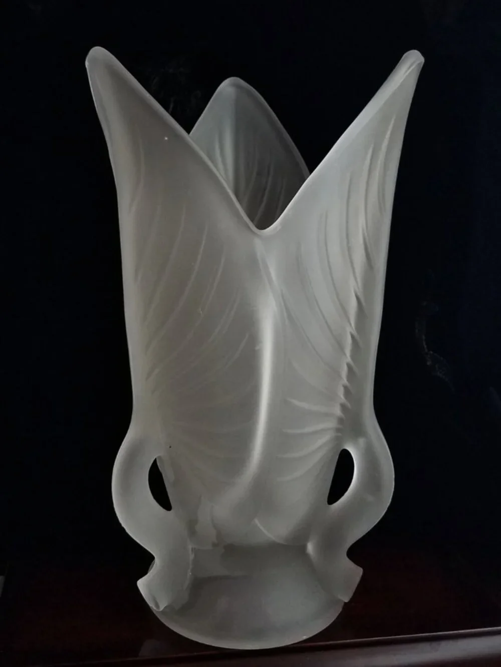 Vintage Barolac Czech Art Deco 1930s Frosted Glass Water Lily Tulip Leaf Vase